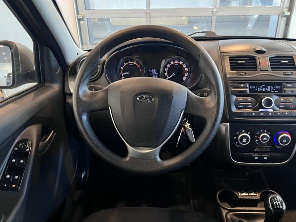 Lada (ВАЗ) Granta I Рестайлинг с пробегом 2019 года, цена 740 000 рублей, 64047 км, лифтбек, Автокод Объявления