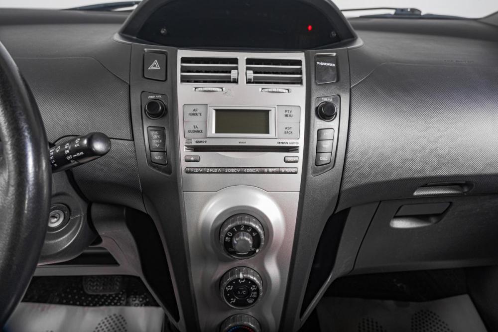 Toyota Yaris II Томск  - изображение 16