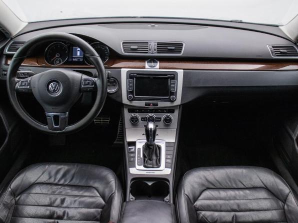 Volkswagen Passat B7 с пробегом 2013 года, цена 1 067 700 рублей, 259025 км, универсал, Автокод Объявления