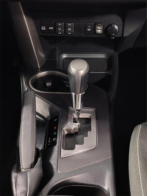 Toyota RAV4 IV (XA40) Рестайлинг Курск  - изображение 22