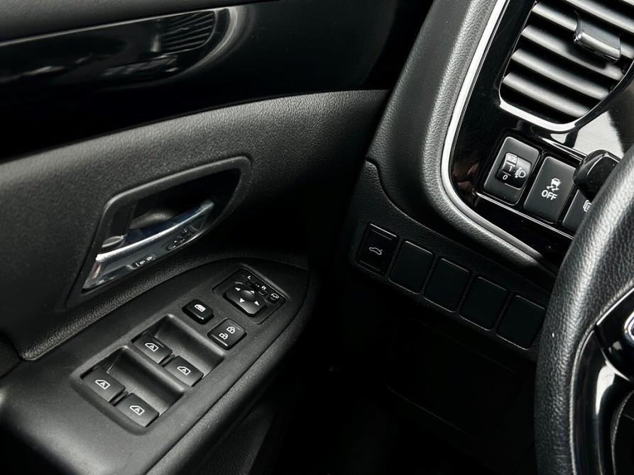 Mitsubishi Outlander III Рестайлинг 3 Санкт-Петербург  - изображение 20