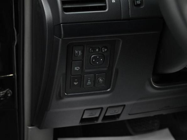 Toyota Land Cruiser Prado 150 Series с пробегом 2011 года, цена 1 519 000 рублей, 150318 км, внедорожник, Автокод Объявления