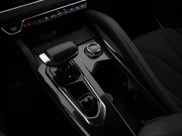 Geely Monjaro I с пробегом 2024 года, цена 3 399 000 рублей, 68383 км, внедорожник, Автокод Объявления