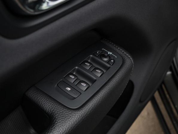 Volvo XC60 II с пробегом 2019 года, цена 4 298 000 рублей, 50133 км, внедорожник, Автокод Объявления