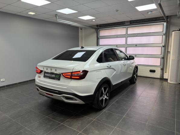 Lada (ВАЗ) Vesta I Рестайлинг (NG) с пробегом 2023 года, цена 1 400 000 рублей, 44232 км, седан, Автокод Объявления