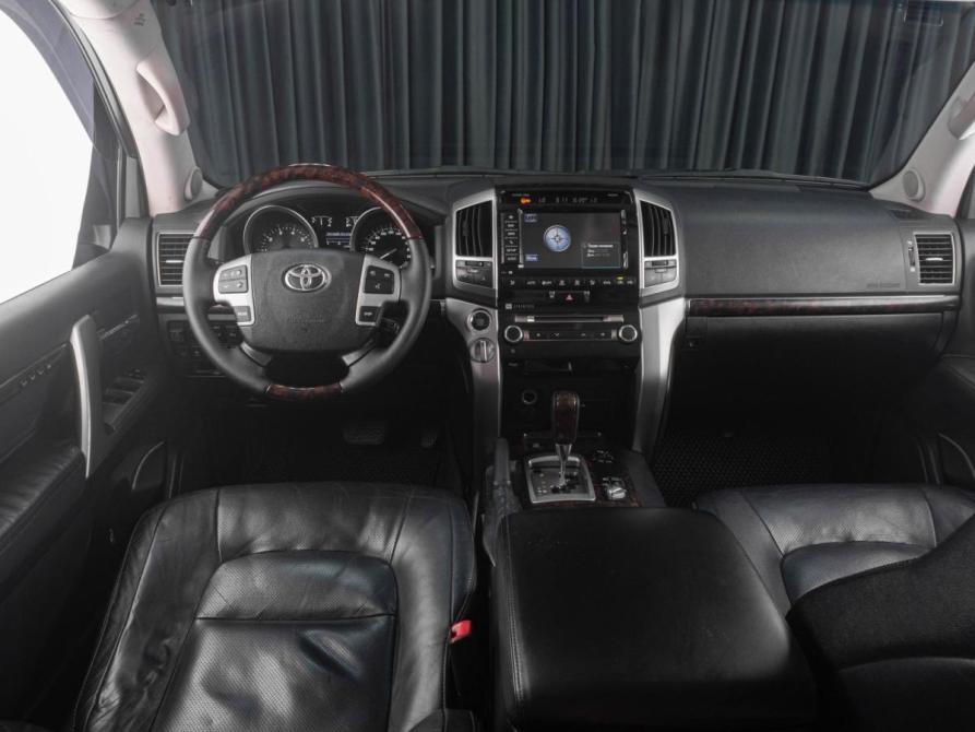 Toyota Land Cruiser 200 Series Рестайлинг 1 Тюмень  - изображение 9