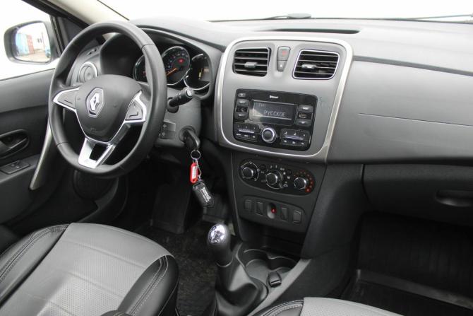 Renault Sandero II Рестайлинг с пробегом 2020 года, цена 1 270 000 рублей, 89000 км, хэтчбек, Автокод Объявления