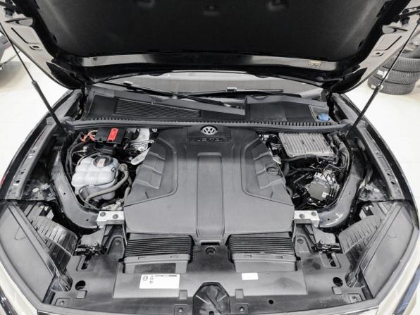 Volkswagen Touareg III с пробегом 2020 года, цена 4 099 000 рублей, 170000 км, внедорожник, Автокод Объявления