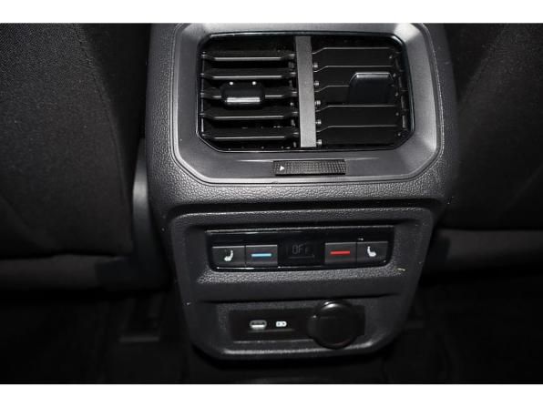 Volkswagen Tiguan II Рестайлинг с пробегом 2021 года, цена 2 949 000 рублей, 139000 км, внедорожник, Автокод Объявления