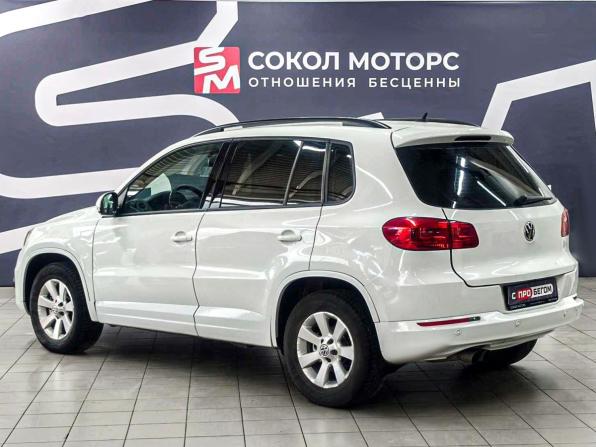 Volkswagen Tiguan I Рестайлинг с пробегом 2013 года, цена 1 279 900 рублей, 179000 км, внедорожник, Автокод Объявления