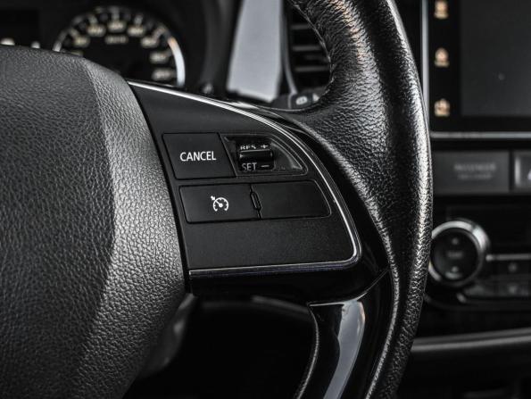 Mitsubishi Outlander III Рестайлинг 2 с пробегом 2018 года, цена 2 149 000 рублей, 95188 км, внедорожник, Автокод Объявления