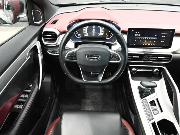Geely Coolray I с пробегом 2023 года, цена 1 880 000 рублей, 47672 км, внедорожник, Автокод Объявления