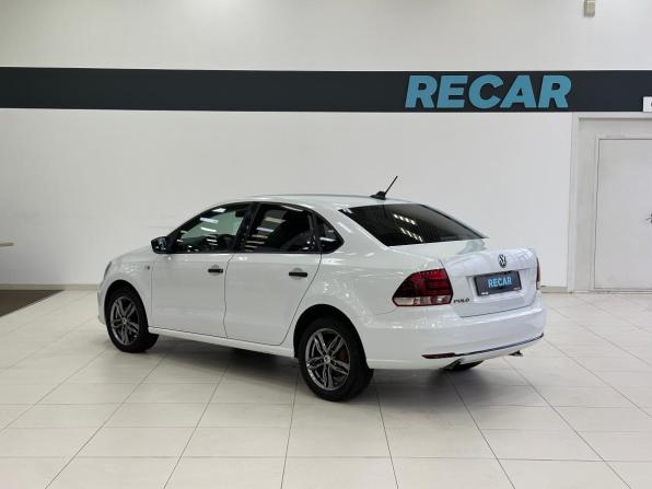 Volkswagen Polo V Рестайлинг с пробегом 2019 года, цена 1 390 000 рублей, 87974 км, седан, Автокод Объявления