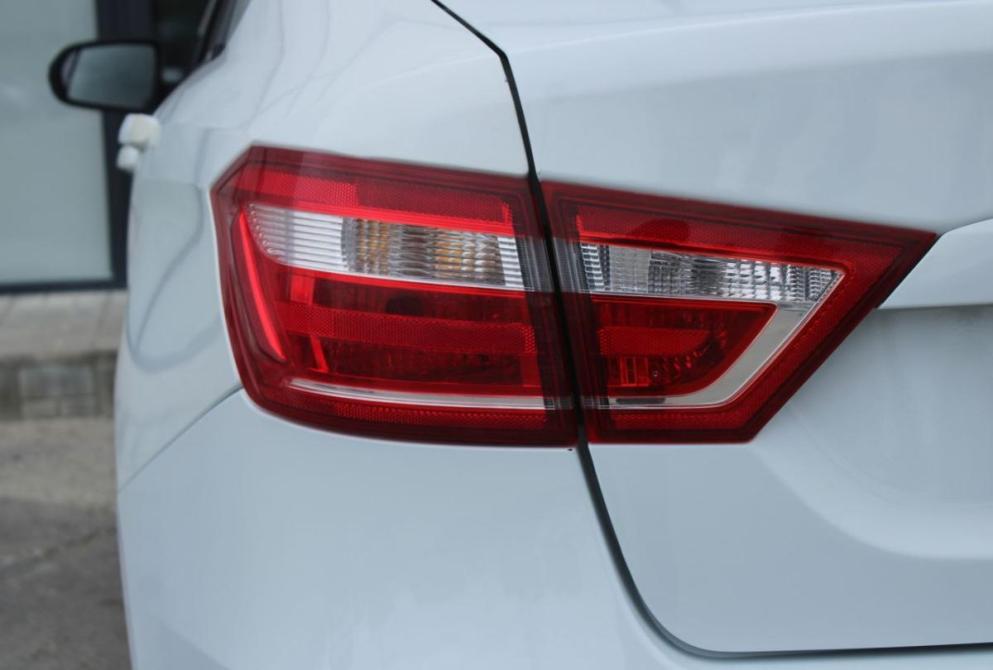 Lada (ВАЗ) Vesta I Саратов  - изображение 10
