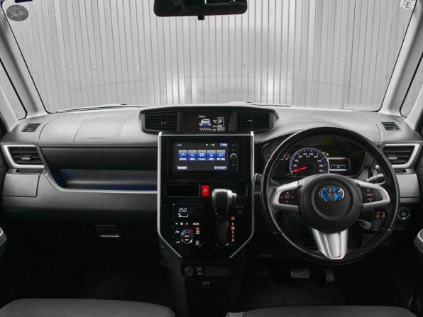 Toyota Roomy I с пробегом 2016 года, цена 1 100 000 рублей, 95272 км, минивэн, Автокод Объявления