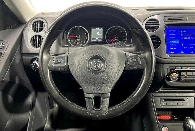 Volkswagen Tiguan I Рестайлинг с пробегом 2012 года, цена 1 600 000 рублей, 107600 км, внедорожник, Автокод Объявления