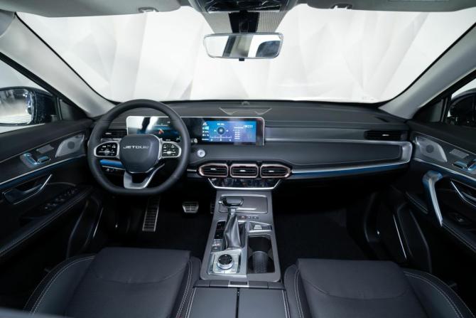 Новый JETOUR X70+ I Рестайлинг 2026 года, цена 3 099 000 рублей, внедорожник, Автокод Объявления