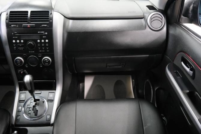 Suzuki Grand Vitara II Рестайлинг с пробегом 2011 года, цена 1 329 000 рублей, 94000 км, внедорожник, Автокод Объявления