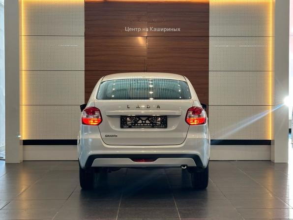 Lada (ВАЗ) Granta I Рестайлинг с пробегом 2023 года, цена 799 900 рублей, 44690 км, лифтбек, Автокод Объявления