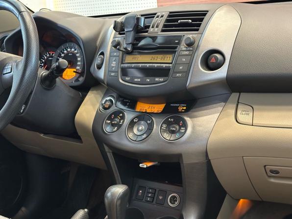 Toyota RAV4 III (XA30) Рестайлинг с пробегом 2011 года, цена 1 529 990 рублей, 158000 км, внедорожник, Автокод Объявления