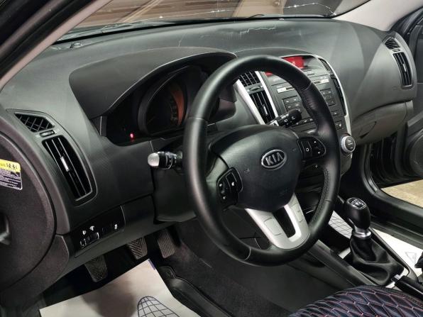 Kia Ceed I Рестайлинг с пробегом 2010 года, цена 820 000 рублей, 188297 км, хэтчбек, Автокод Объявления