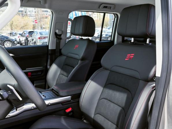 JETOUR T2 с пробегом 2024 года, цена 3 399 000 рублей, 9587 км, внедорожник, Автокод Объявления