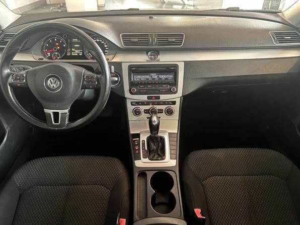 Volkswagen Passat B7 с пробегом 2012 года, цена 899 000 рублей, 222000 км, седан, Автокод Объявления