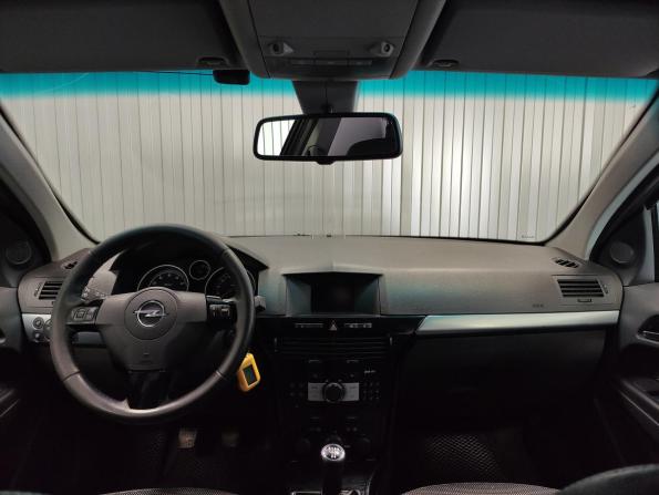 Opel Astra H Рестайлинг с пробегом 2011 года, цена 485 000 рублей, 176324 км, хэтчбек, Автокод Объявления
