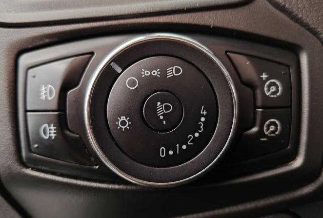 Ford Focus III с пробегом 2012 года, цена 740 000 рублей, 149223 км, хэтчбек, Автокод Объявления