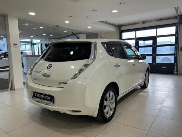 Nissan Leaf I (ZE0/AZE0) с пробегом 2013 года, цена 685 000 рублей, 115304 км, хэтчбек, Автокод Объявления