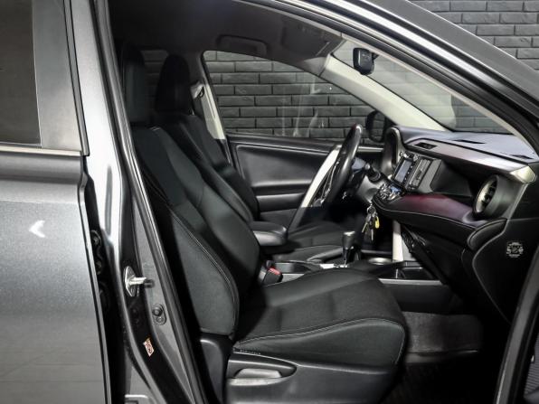 Toyota RAV4 IV (XA40) с пробегом 2014 года, цена 1 990 000 рублей, 175837 км, внедорожник, Автокод Объявления