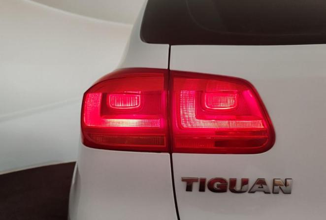 Volkswagen Tiguan I Рестайлинг с пробегом 2013 года, цена 990 000 рублей, 265689 км, внедорожник, Автокод Объявления