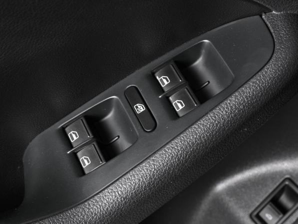 Volkswagen Jetta VI с пробегом 2012 года, цена 1 260 000 рублей, 132491 км, седан, Автокод Объявления