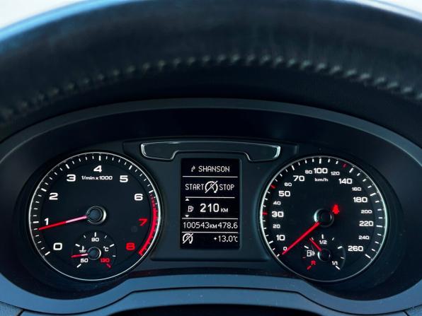 Audi Q3 I (8U) Рестайлинг с пробегом 2016 года, цена 2 196 400 рублей, 100543 км, внедорожник, Автокод Объявления