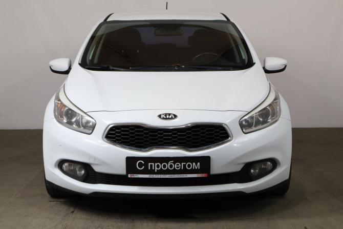 Kia Ceed II с пробегом 2012 года, цена 1 099 000 рублей, 113000 км, хэтчбек, Автокод Объявления