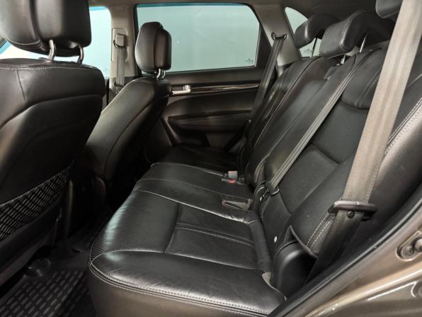 Kia Sorento II с пробегом 2010 года, цена 1 350 000 рублей, 178150 км, внедорожник, Автокод Объявления