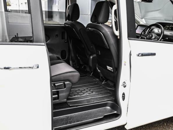 Nissan Serena V (C27) Рестайлинг с пробегом 2019 года, цена 2 124 000 рублей, 100439 км, минивэн, Автокод Объявления