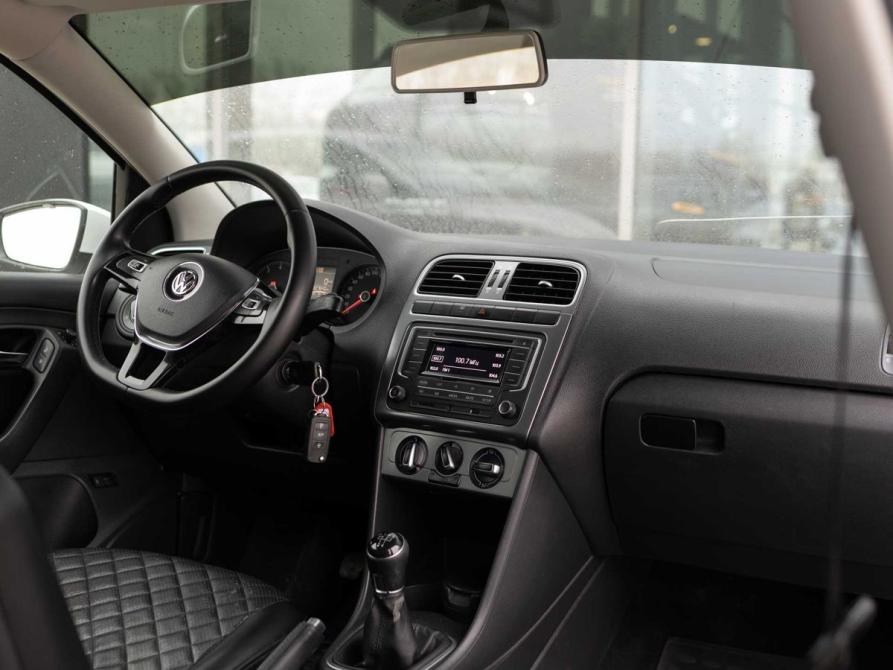 Volkswagen Polo V Рестайлинг Новосибирск  - изображение 10