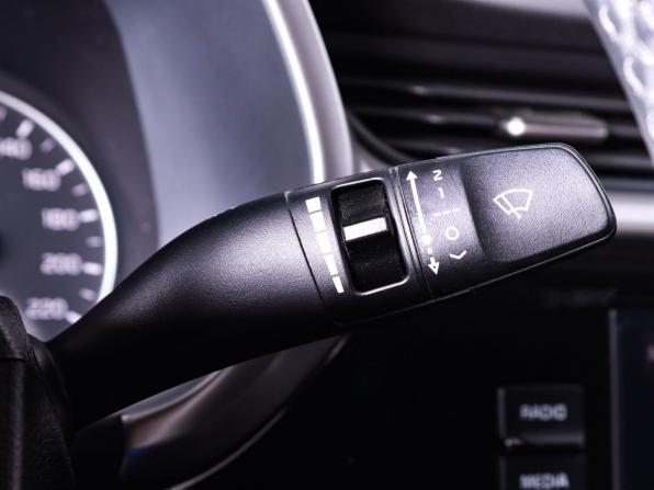 Kia Rio IV Рестайлинг с пробегом 2021 года, цена 2 029 000 рублей, 21500 км, седан, Автокод Объявления