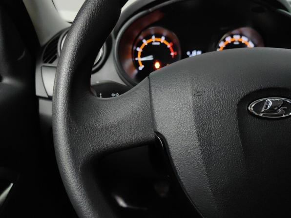 Lada (ВАЗ) Granta I Рестайлинг с пробегом 2021 года, цена 585 000 рублей, 142030 км, хэтчбек, Автокод Объявления