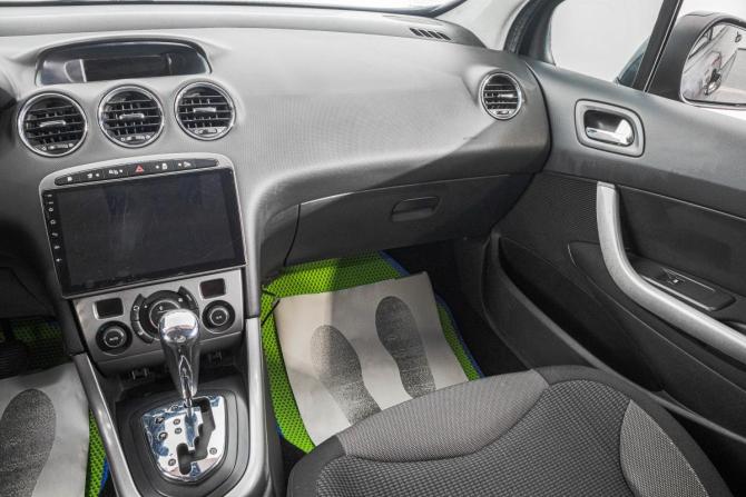 Peugeot 308 I Рестайлинг с пробегом 2011 года, цена 549 000 рублей, 185000 км, хэтчбек, Автокод Объявления