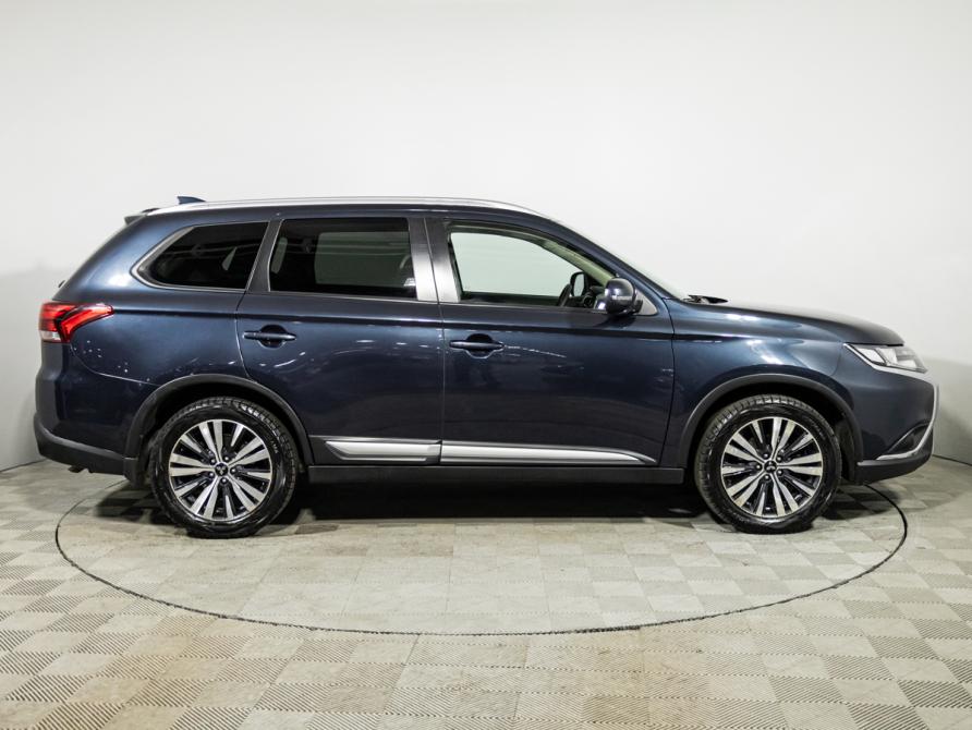 Mitsubishi Outlander III Рестайлинг 3 Санкт-Петербург  - изображение 4