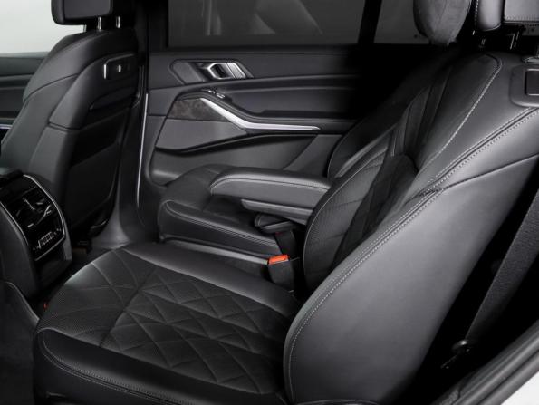 BMW X7 I (G07) Рестайлинг с пробегом 2022 года, цена 10 819 613 рублей, 52762 км, внедорожник, Автокод Объявления