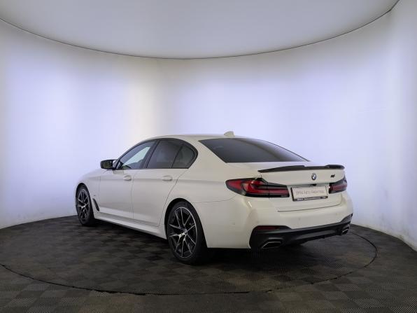 BMW 5 серии VII (G30/G31/G38) Рестайлинг с пробегом 2021 года, цена 5 330 000 рублей, 52720 км, седан, Автокод Объявления