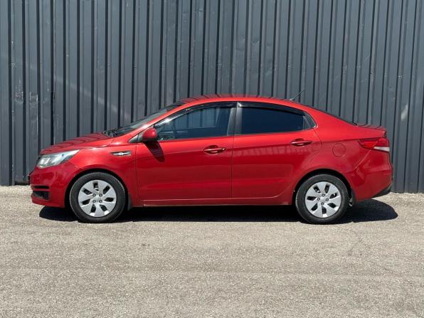 Kia Rio III Рестайлинг с пробегом 2015 года, цена 610 000 рублей, 275519 км, седан, Автокод Объявления