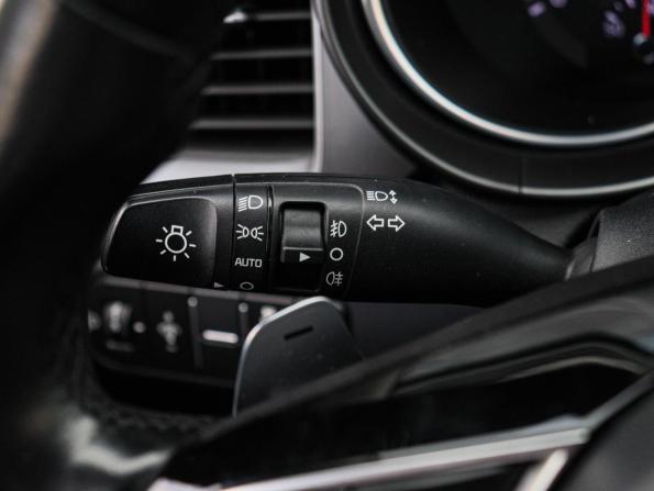 Kia Ceed III с пробегом 2020 года, цена 1 999 000 рублей, 69113 км, хэтчбек, Автокод Объявления