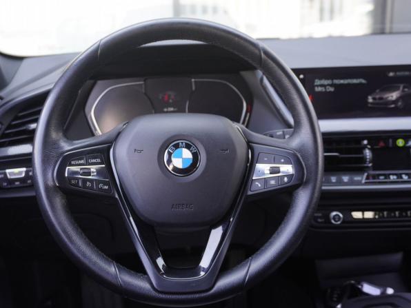 BMW 1 серии III (F40) с пробегом 2020 года, цена 2 537 000 рублей, 59651 км, хэтчбек, Автокод Объявления