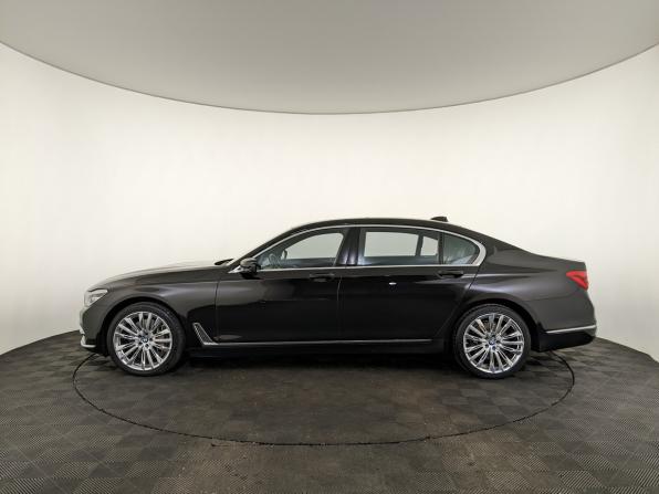 BMW 7 серии VI (G11/G12) с пробегом 2017 года, цена 3 800 000 рублей, 117899 км, седан, Автокод Объявления