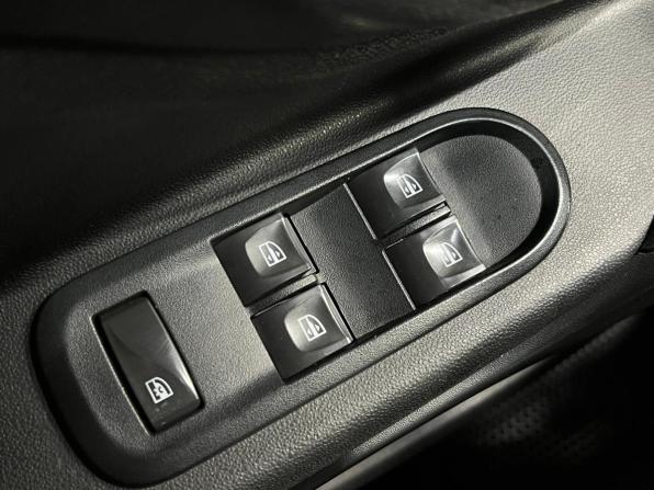 Lada (ВАЗ) XRAY I с пробегом 2017 года, цена 635 000 рублей, 223590 км, хэтчбек, Автокод Объявления