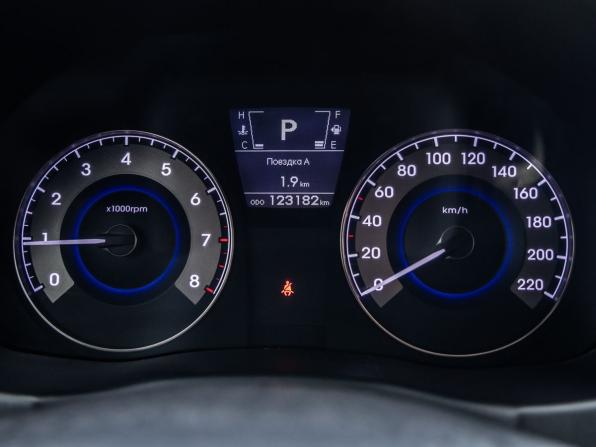 Hyundai Solaris I с пробегом 2011 года, цена 828 000 рублей, 123182 км, хэтчбек, Автокод Объявления